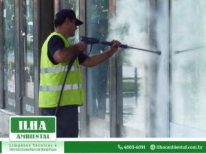 Hidrojateamento: A Solução Poderosa para Limpeza e Desobstrução Industrial