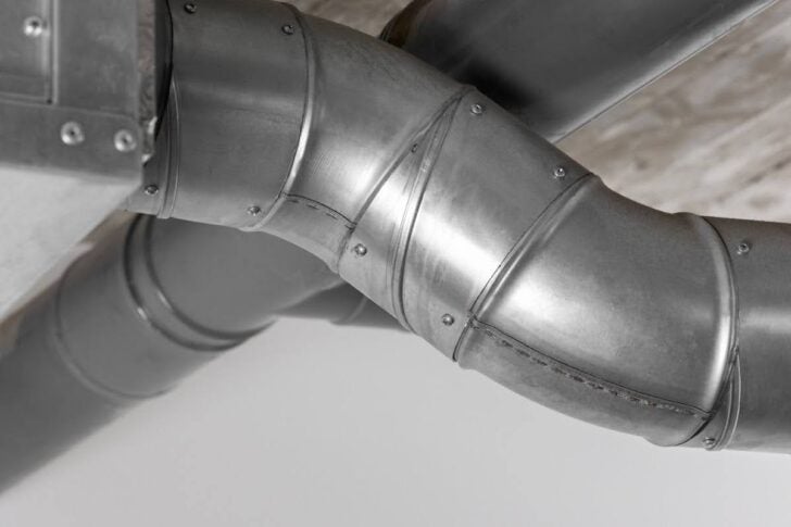 Limpeza de Dutos de Ar no Setor Naval – Segurança, Performance e Conformidade em Embarcações Limpeza de Dutos de Ar no Setor Naval: Segurança, Performance e Conformidade em Embarcações